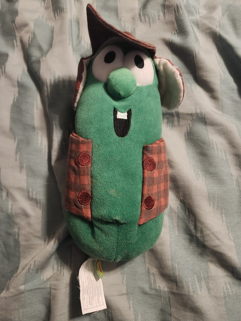 Vintage‎ VeggieTales 11” Larry The Cucumber  Plush 2009.